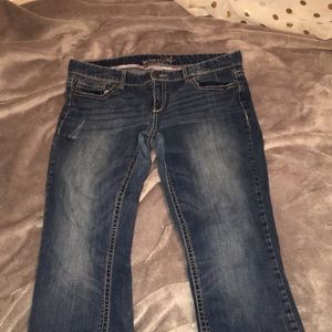 Maurices jeans